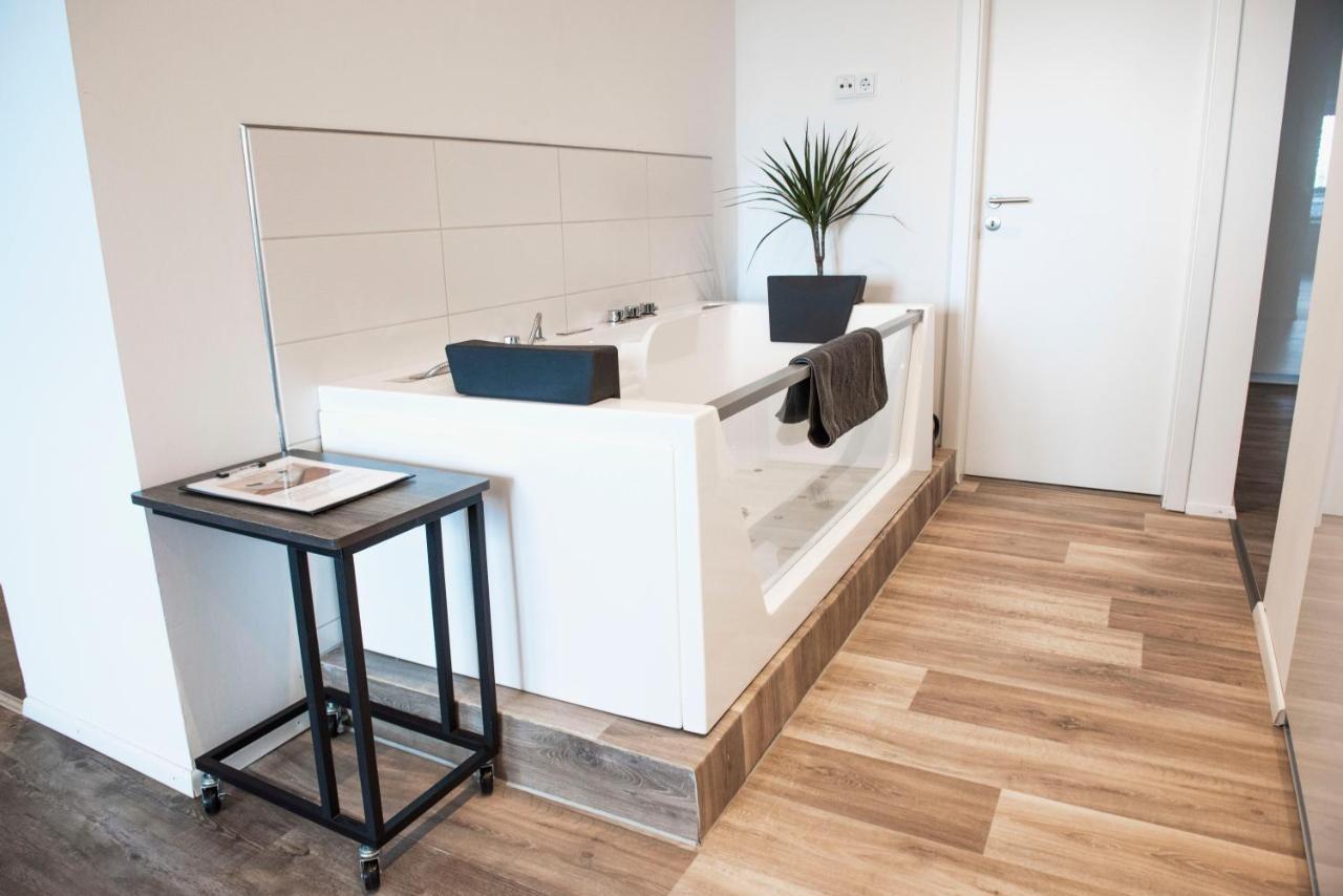 Luxus Suite Im Herzen Von Kempten***** +Parkplatz Екстер'єр фото