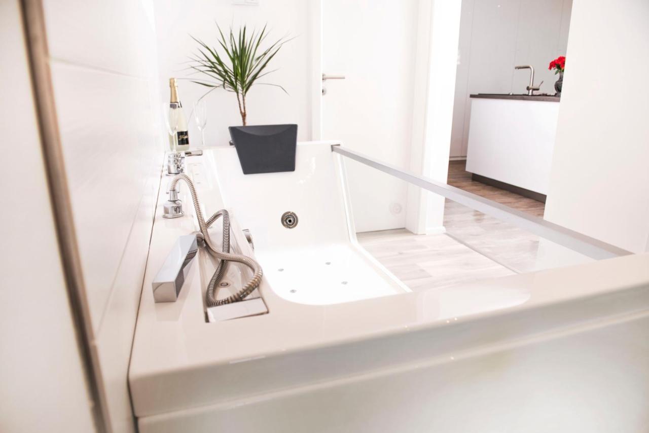 Luxus Suite Im Herzen Von Kempten***** +Parkplatz Екстер'єр фото